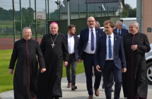 Uroczystosc otwarcia sali sportowej w Dziadowicach