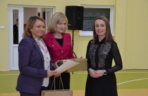 Uroczystosc otwarcia sali sportowej w Dziadowicach (57)