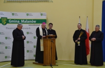 Uroczystosc otwarcia sali sportowej w Dziadowicach (27)