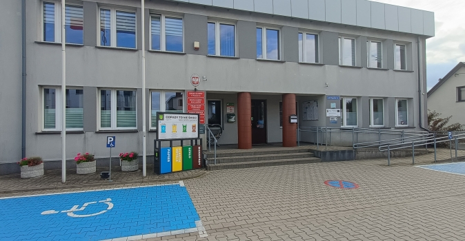 budynek urzedu gminy